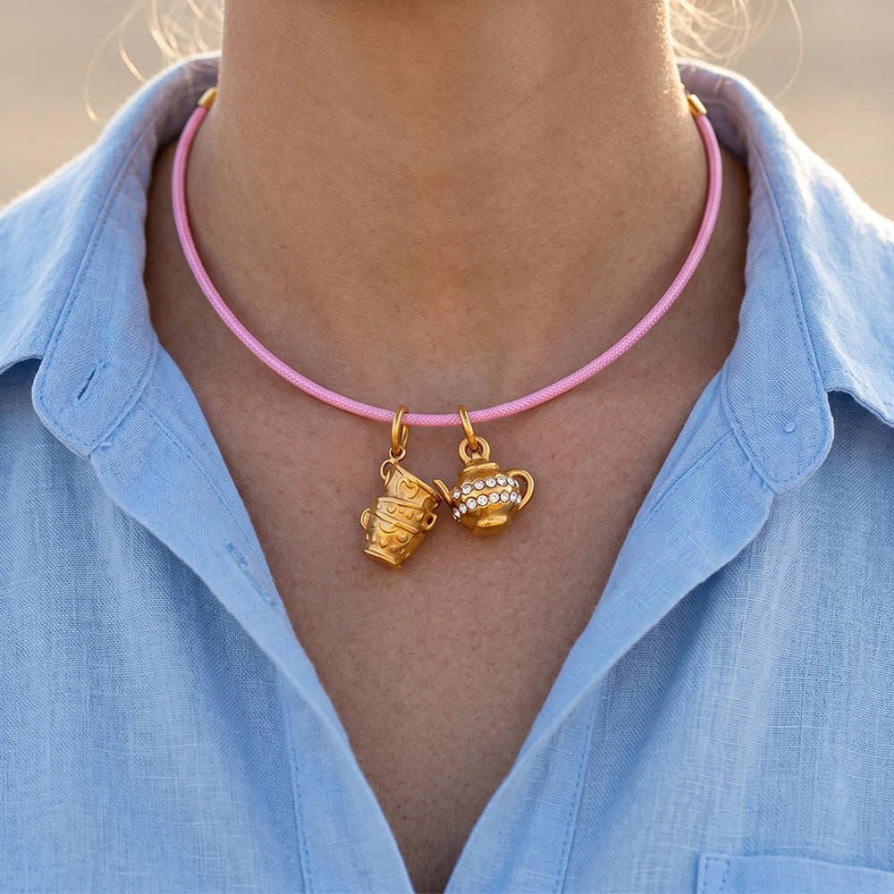 Magnetic charm necklace